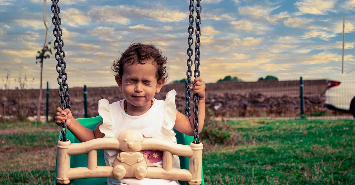 Beyond Locks & Labels — Advanced Daily Habits for Toddler Poison Prevention in Every Room