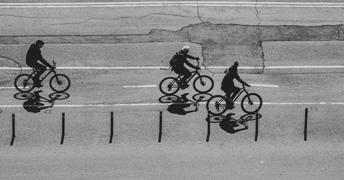 Beyond the Car — A Parent's Guide to Advocating for Safer Walking & Cycling School Routes
