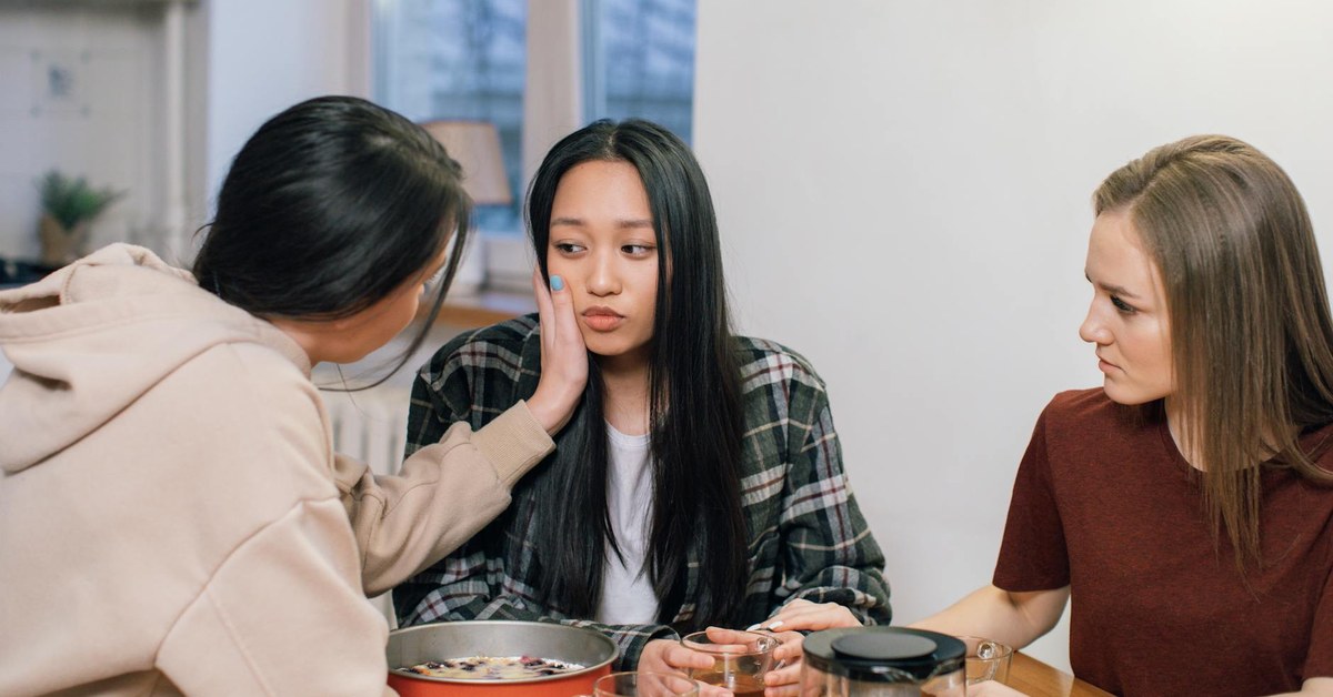 Recognising Toxic and Narcissistic Behaviour in Friendships and Relationships