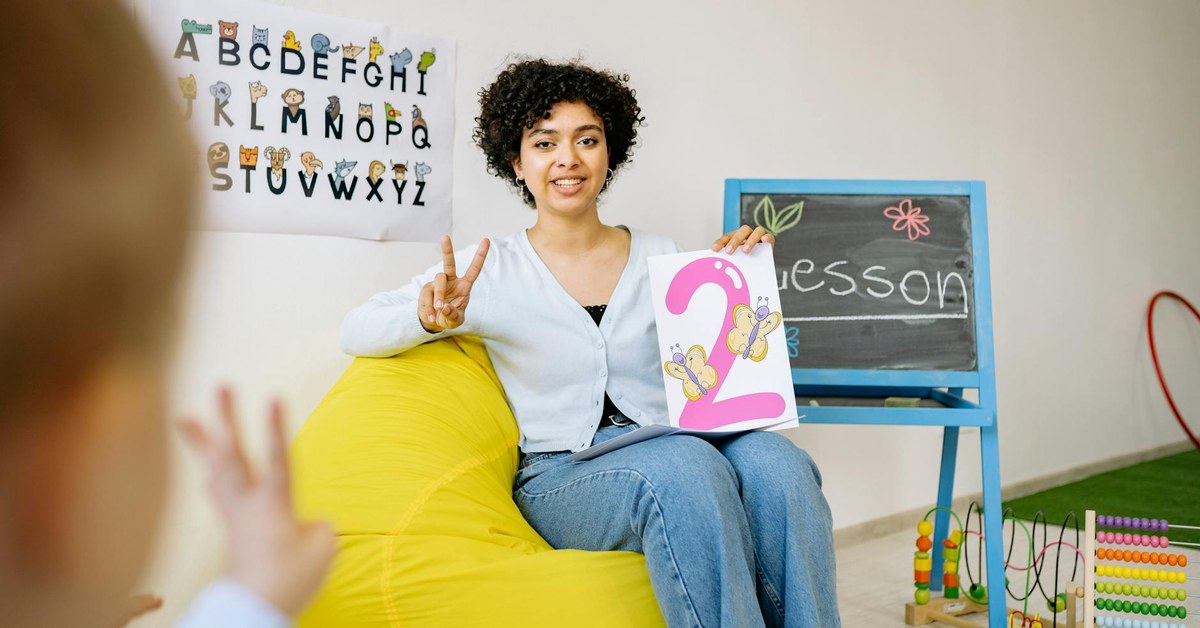 Balancing Screen Time Limits with Essential Digital Literacy Skill Development for K-5 Children
