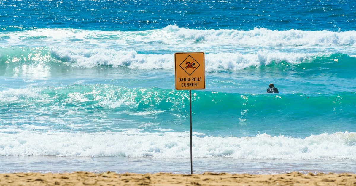 Beach and Sea Safety — Rip Currents, Tides, and Staying Safe in the Ocean