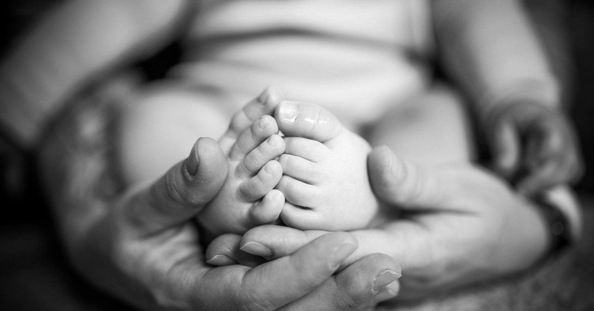 Beyond the Bathtub — Advanced Strategies to Prevent Overlooked Slips, Falls, and Chemical Hazards for Toddlers