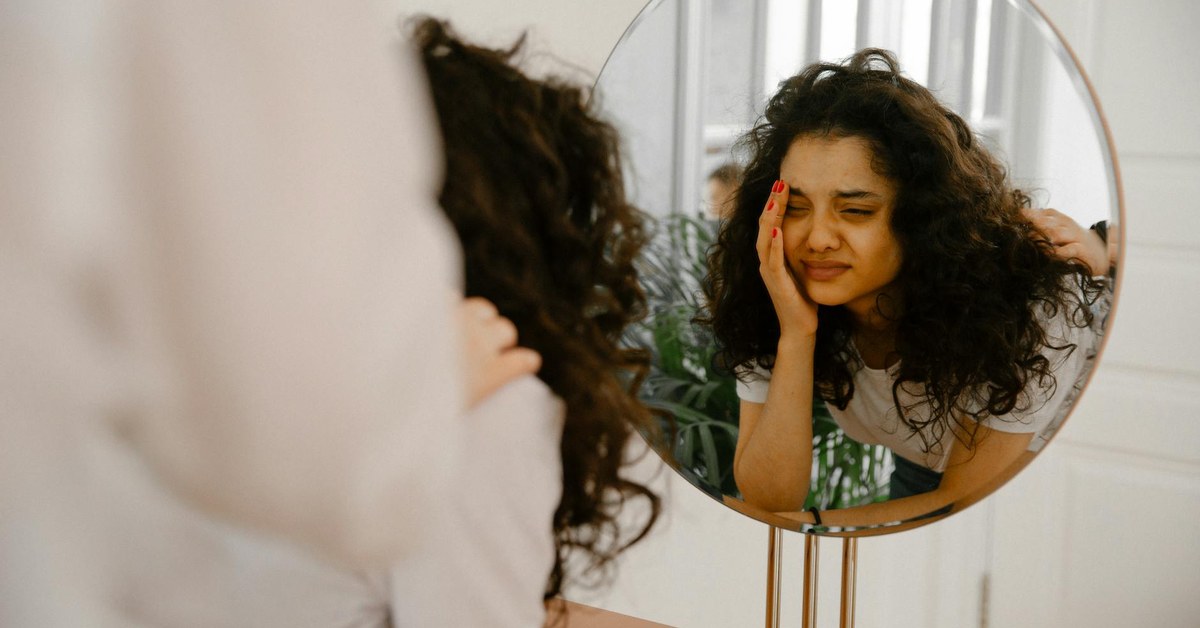 Body Image and Young Adults — Building a Healthier Relationship With Your Appearance