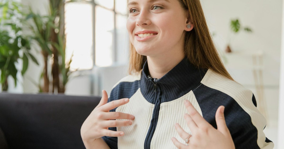 Boost Your Self-Esteem in 10 Minutes a Day — Practical Activities for Busy Adults