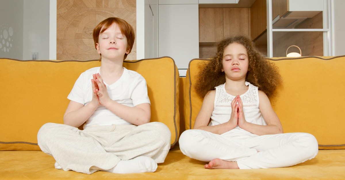 Calm Chaos โ Effective Mindfulness Exercises for High-Energy Children to Boost Focus