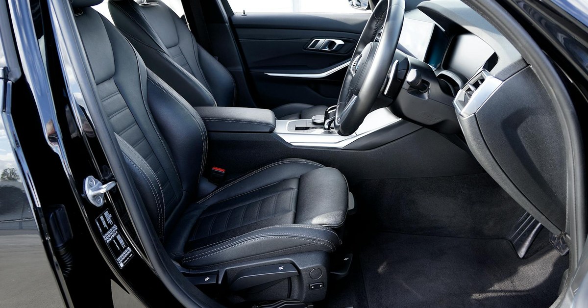 Car Seats for Multiple Ages โ Safe Installation & Space-Saving Strategies