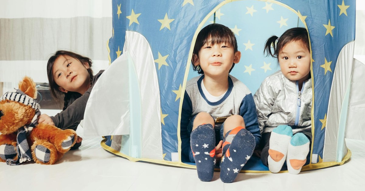 Raising Resilient Kids โ Building Coping Skills Through Difficult Conversations