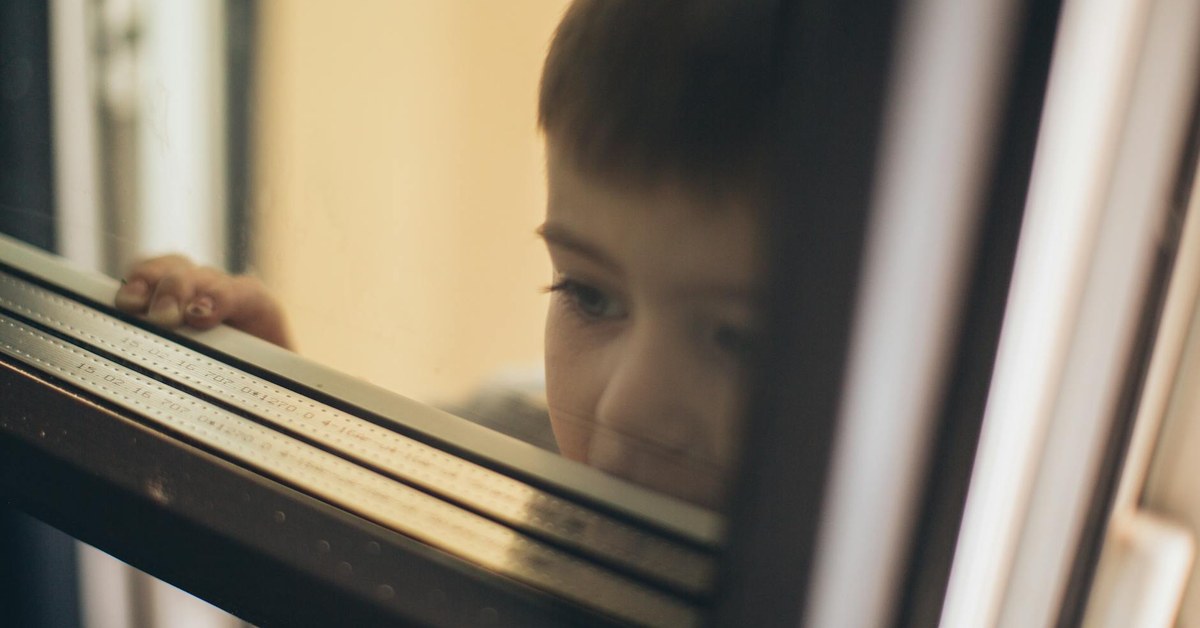 When Can Children Stay Home Alone? A Safety Guide for Parents