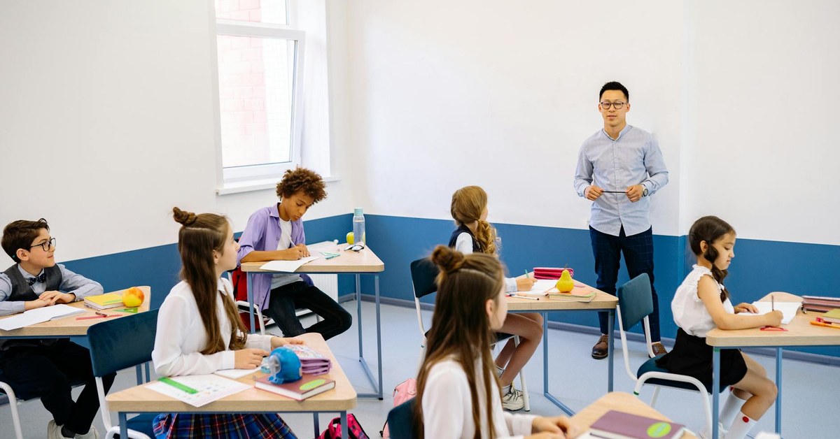 Children and Money — Teaching Financial Safety in a Digital World