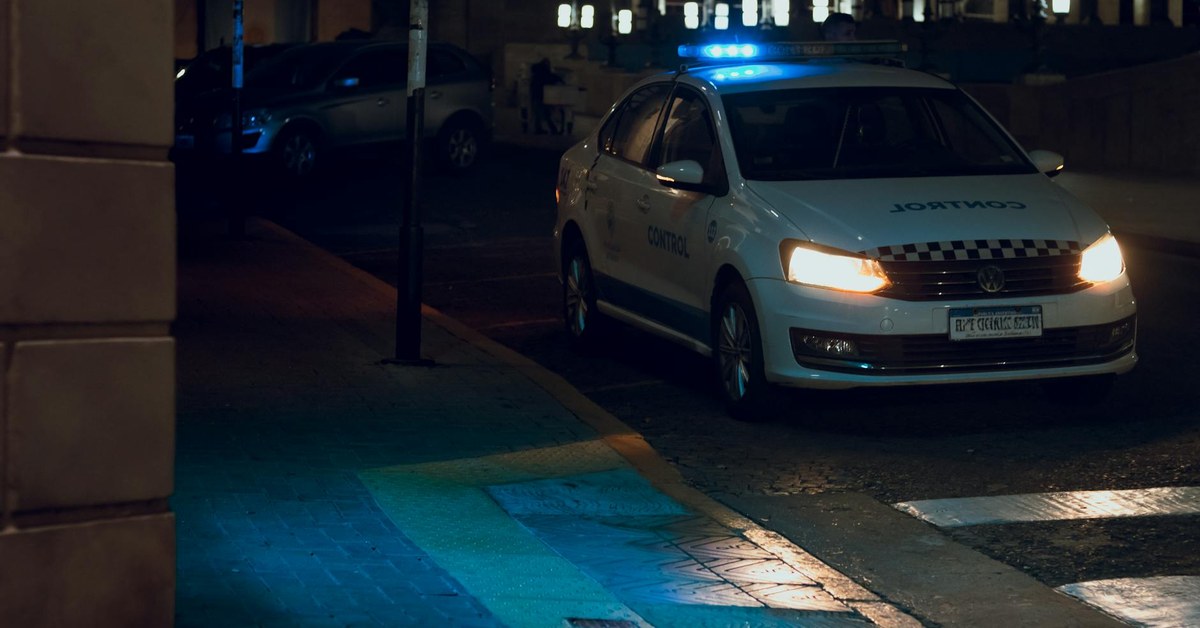 The Invisible Burden — How Cognitive Load from Distracted Driving Impairs Your Road Safety Decisions