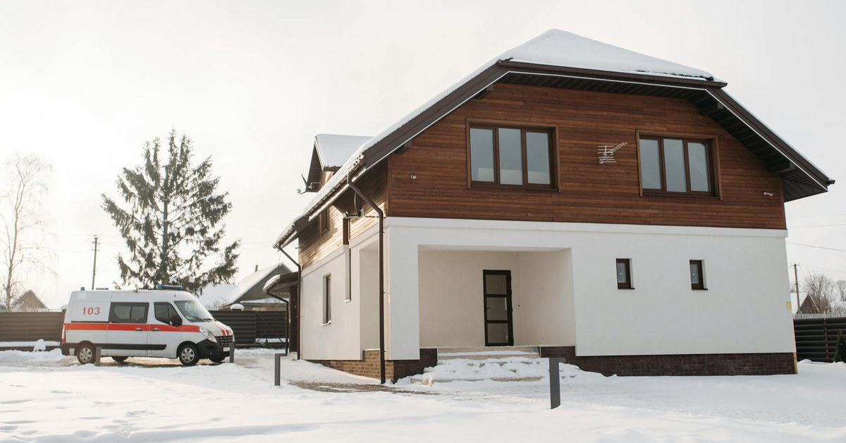 Cold Weather Safety for Older Adults — How to Stay Safe and Warm During Winter