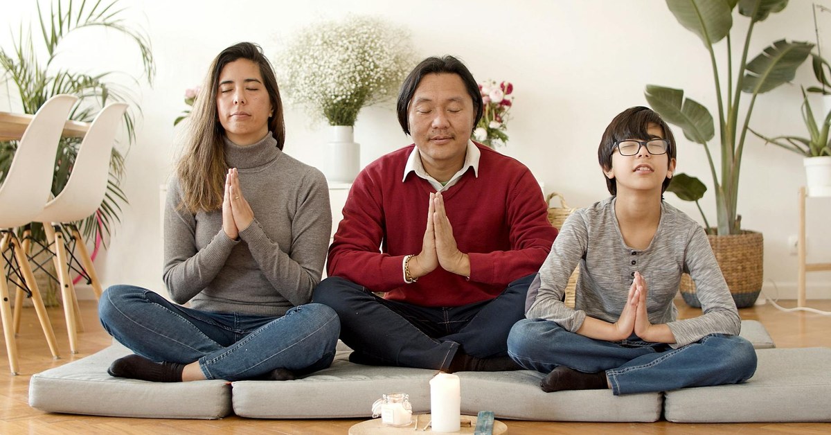 Cultivating Mindful Family Communication โ Daily Habits for Stronger Bonds & Lasting Emotional Wellbeing
