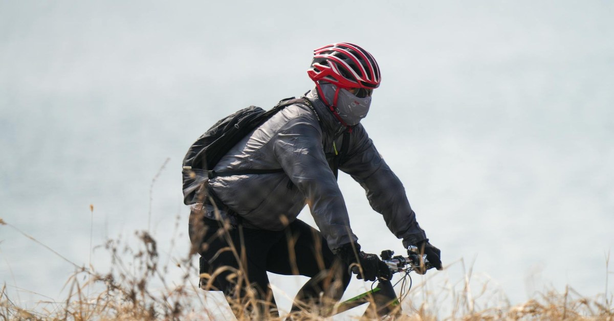 Beyond the Initial Setup — How to Maintain Your Cycling Helmet's Perfect Fit for Long-Term Safety & Comfort
