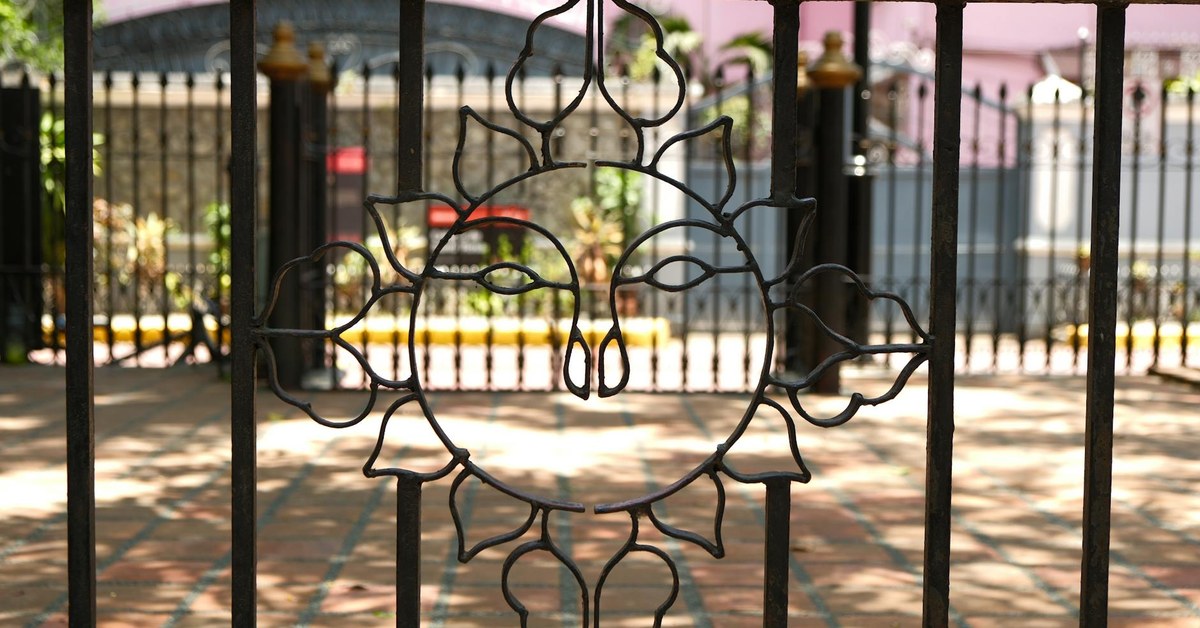 Daily Home Security Habits โ Empowering Your Family with Essential Safety Routines