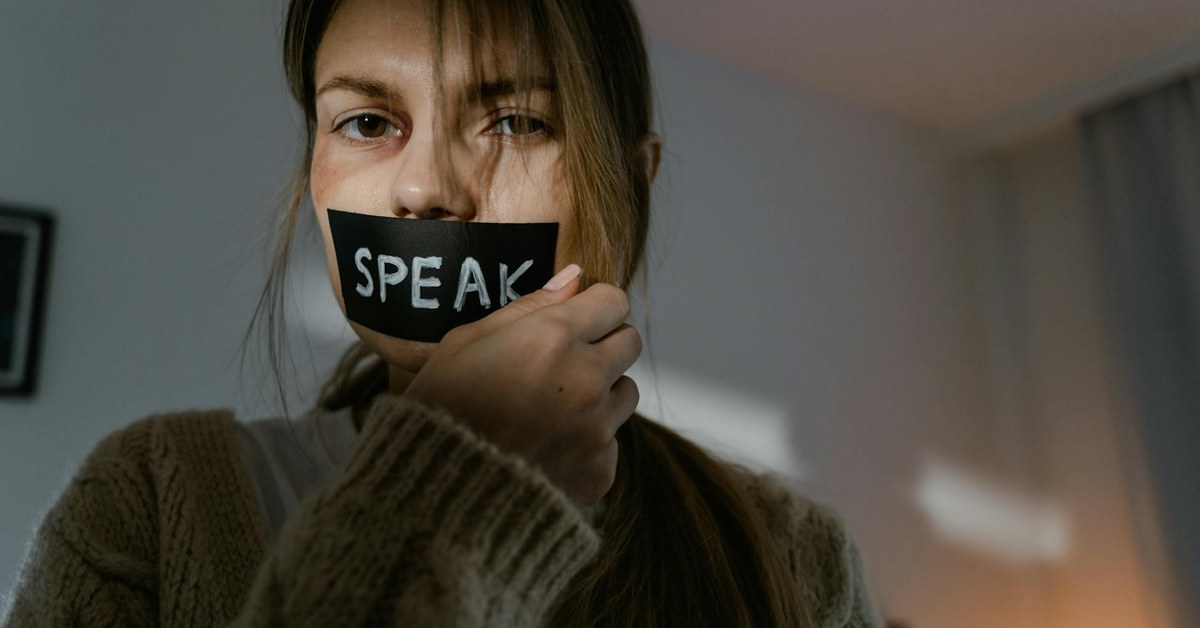 Recognising Domestic Abuse โ What Every Young Adult Should Know
