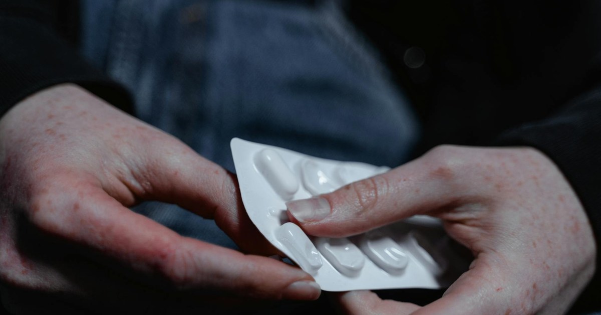 Drug Awareness for Young Adults โ Facts, Risks, and Staying Safer