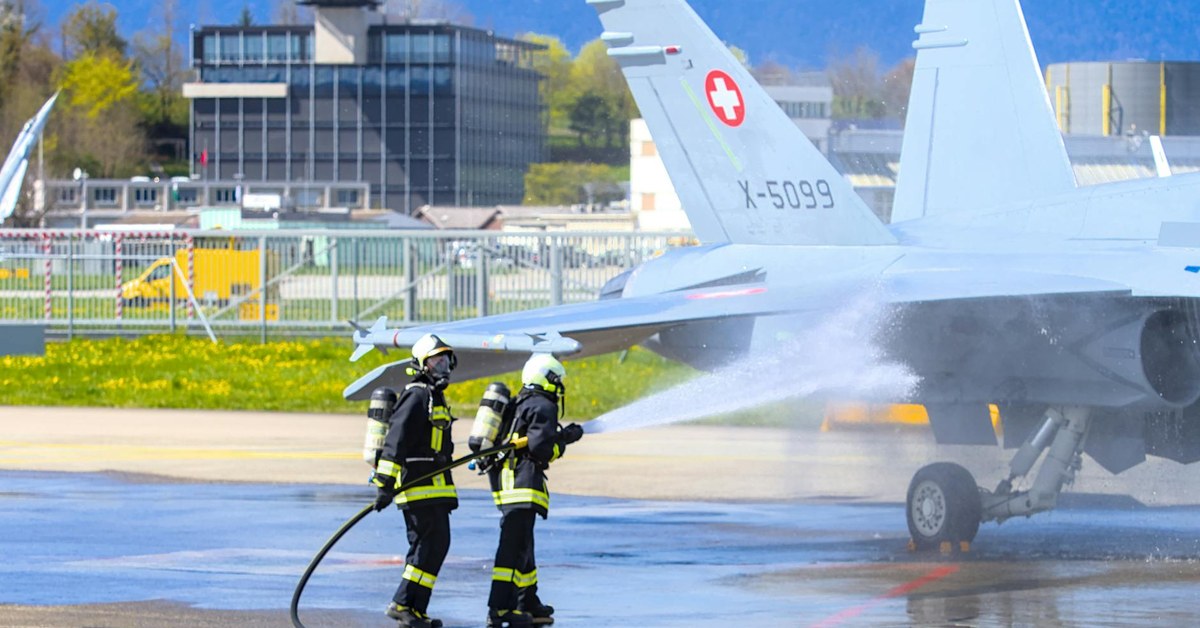 Emergency Contacts Abroad โ How to Prepare for Any Crisis While Travelling