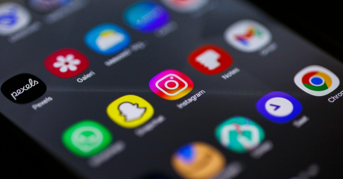 Empowering Children โ Essential Self-Protection Skills for Social Media Safety