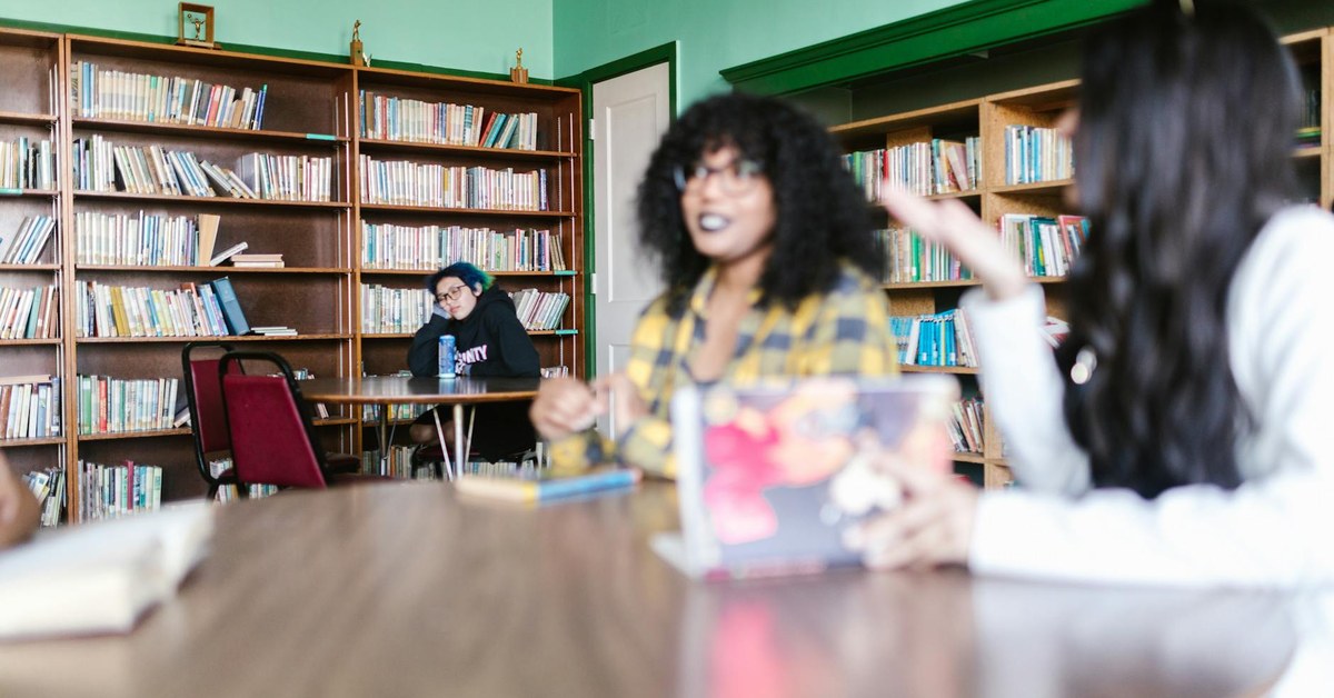 Empowering High Schoolers โ Cultivating Ethical Digital Citizenship Skills for Future Academic & Career Success