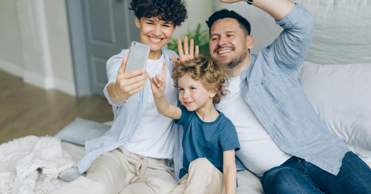 Beyond Parental Controls — Empowering 10-12 Year Olds with Digital Literacy for Safe Online Autonomy