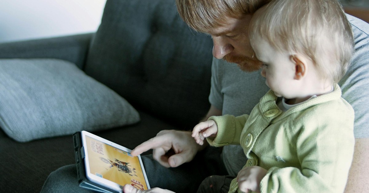 Empowering Youth — Recognizing and Resisting Advanced Online Predator Manipulation Tactics