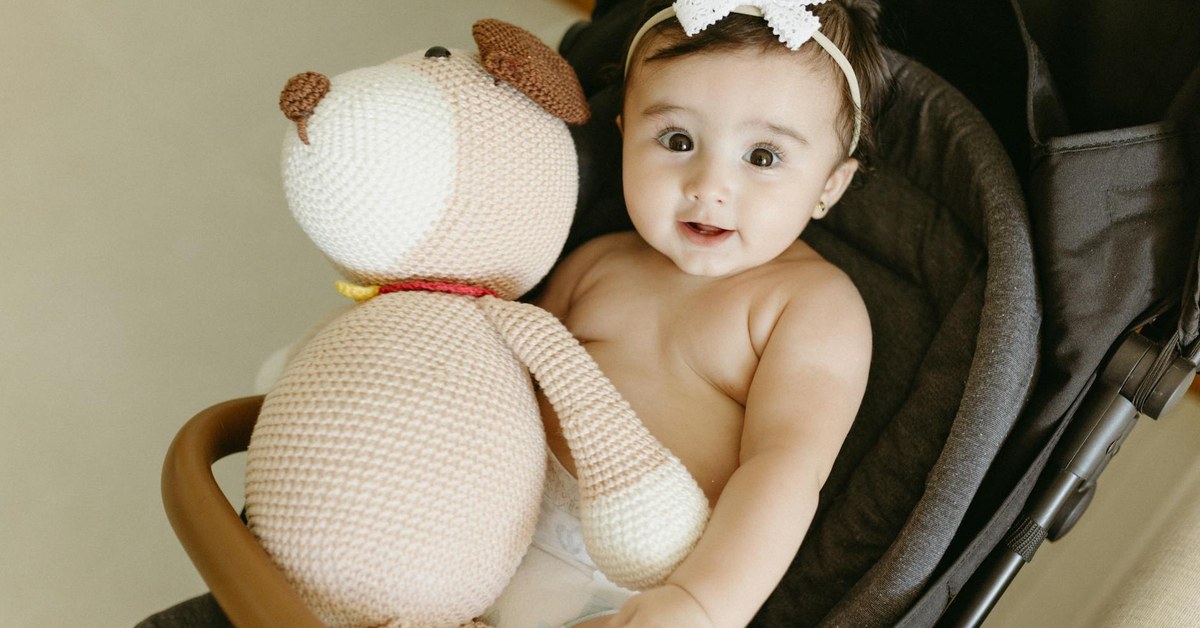 Essential Oil Poisoning Prevention for Toddlers โ A Parent's Guide to Safe Storage & Usage