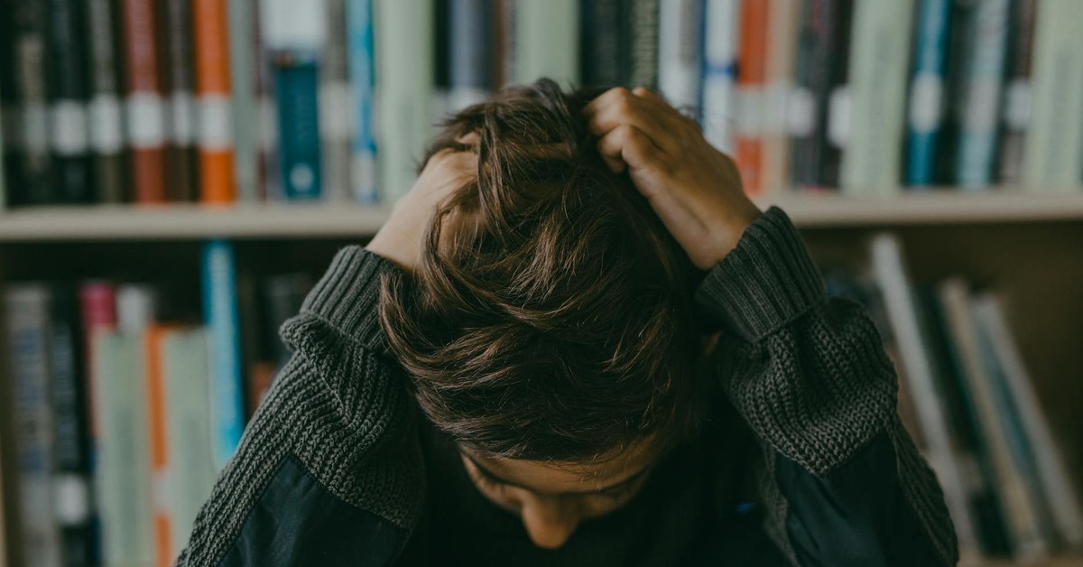 Exam Stress and Wellbeing โ How to Help Your Teenager Through Academic Pressure