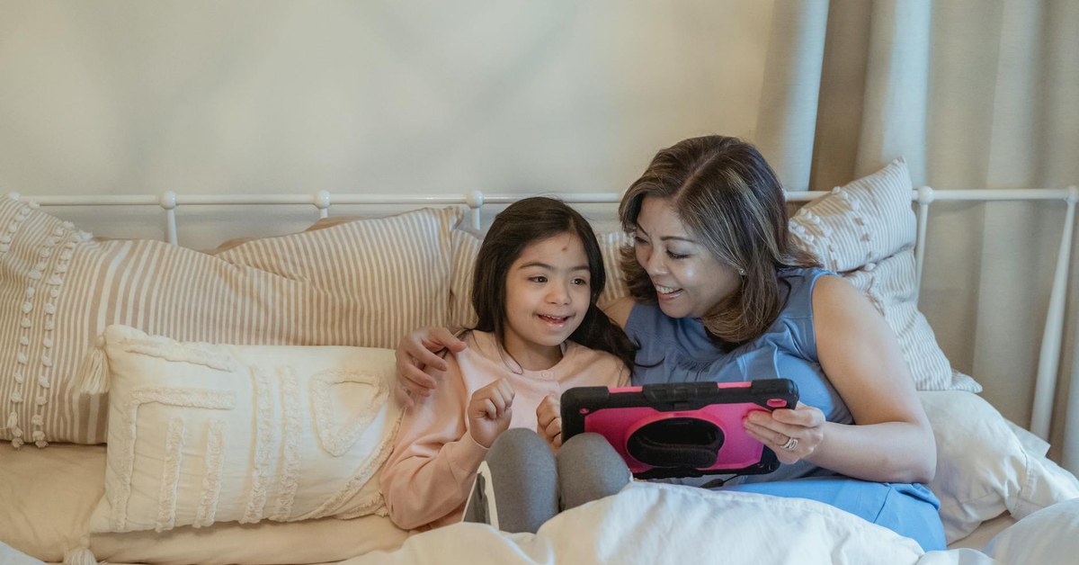 Explaining Parental Controls — Build Trust & Digital Literacy with Your Kids