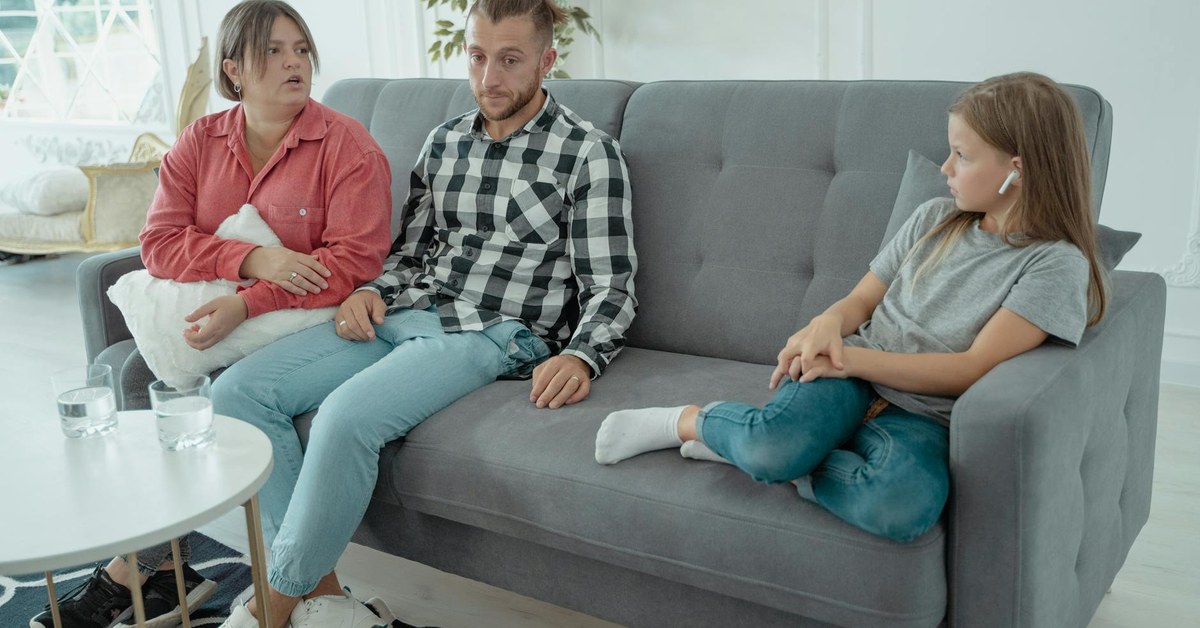 Explaining Parental Depression to Children — Age-Appropriate Conversations and Support
