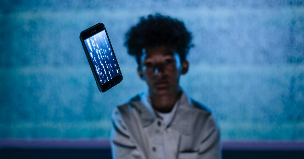 Fake News and Misinformation โ Teaching Teenagers to Think Critically Online