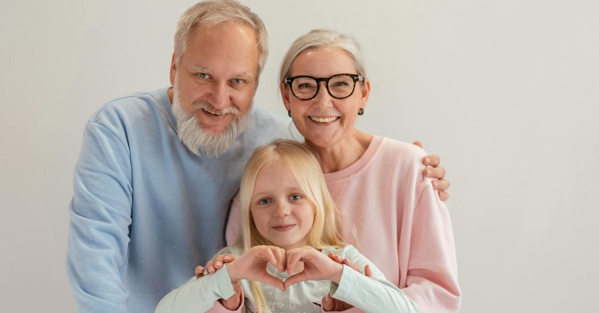 Financial Abuse of Older Adults by Family Members and Carers โ How to Recognise and Prevent It