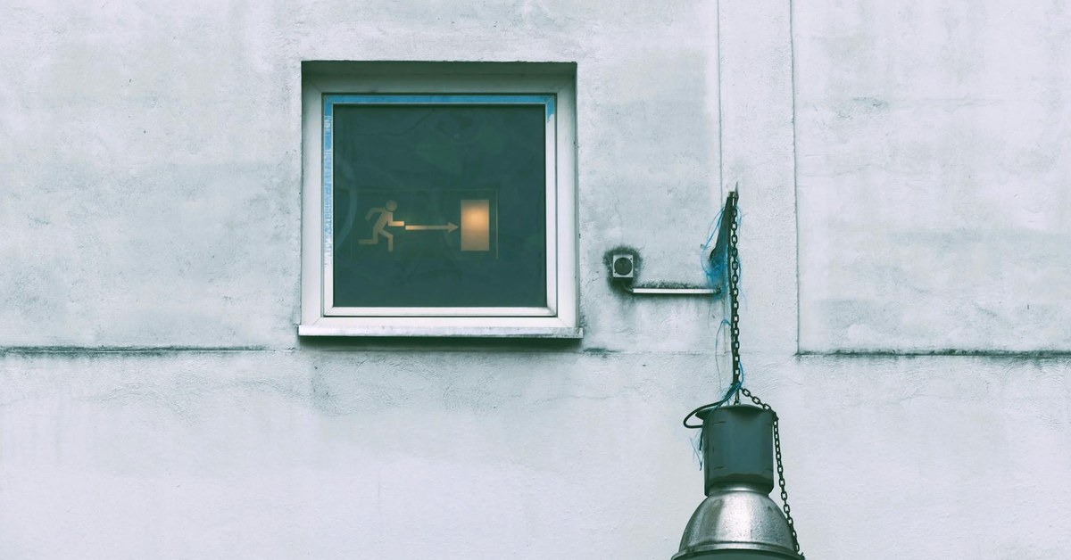 Fire Safety & Escape Planning for Homes with Attached Garages & Workshops โ Mitigating Flammable Risks
