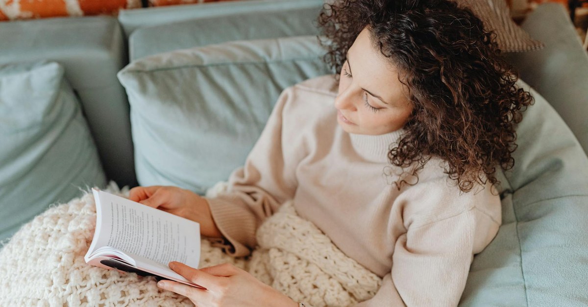 From Rules to Resilience — Guiding Tweens & Teens Towards Independent Age-Appropriate Internet Use