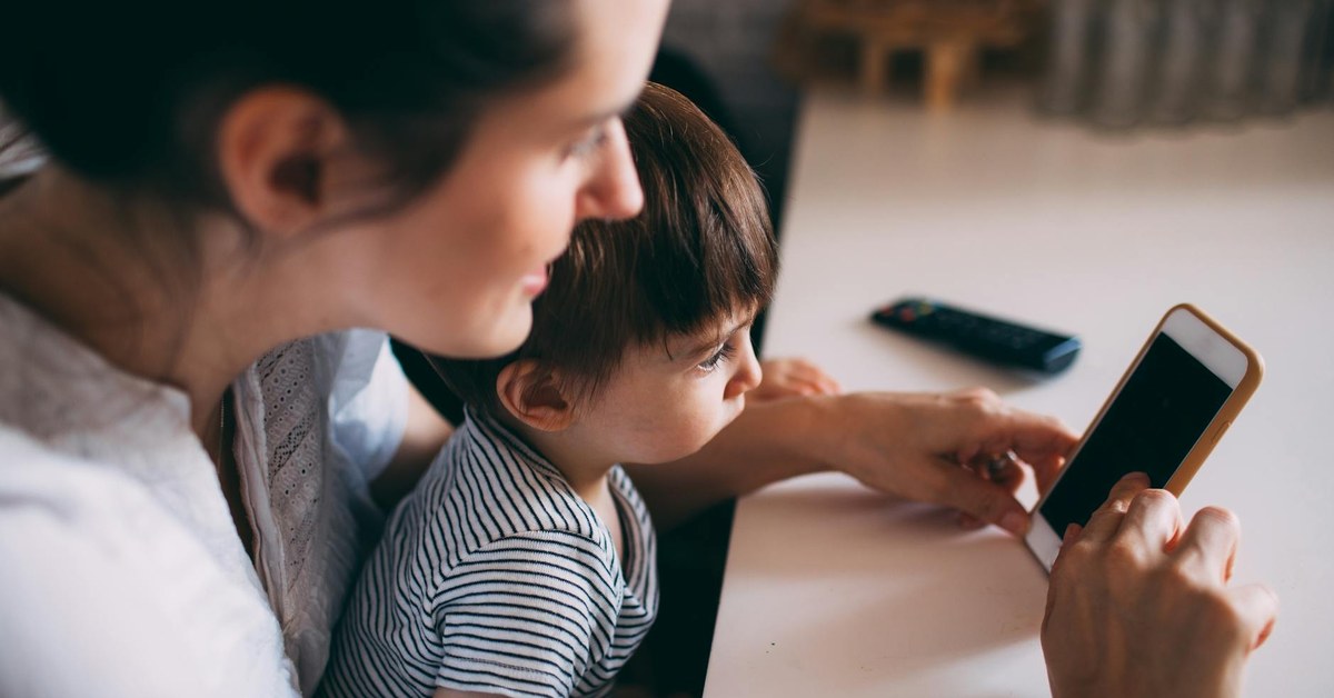 Guiding Tweens โ Age-Appropriate Conversations About Online Predators & Inappropriate Content