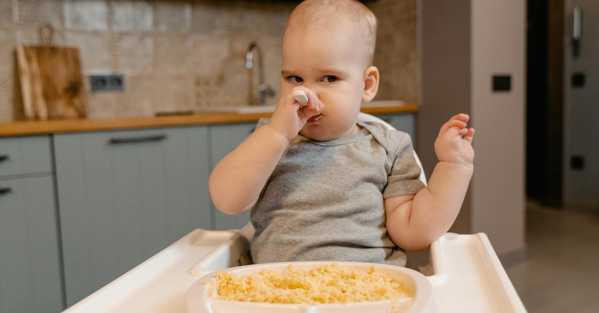 Creating a Hazard-Free Bathroom for Mobile Toddlers — Advanced Childproofing & Drowning Prevention Beyond the Bathtub