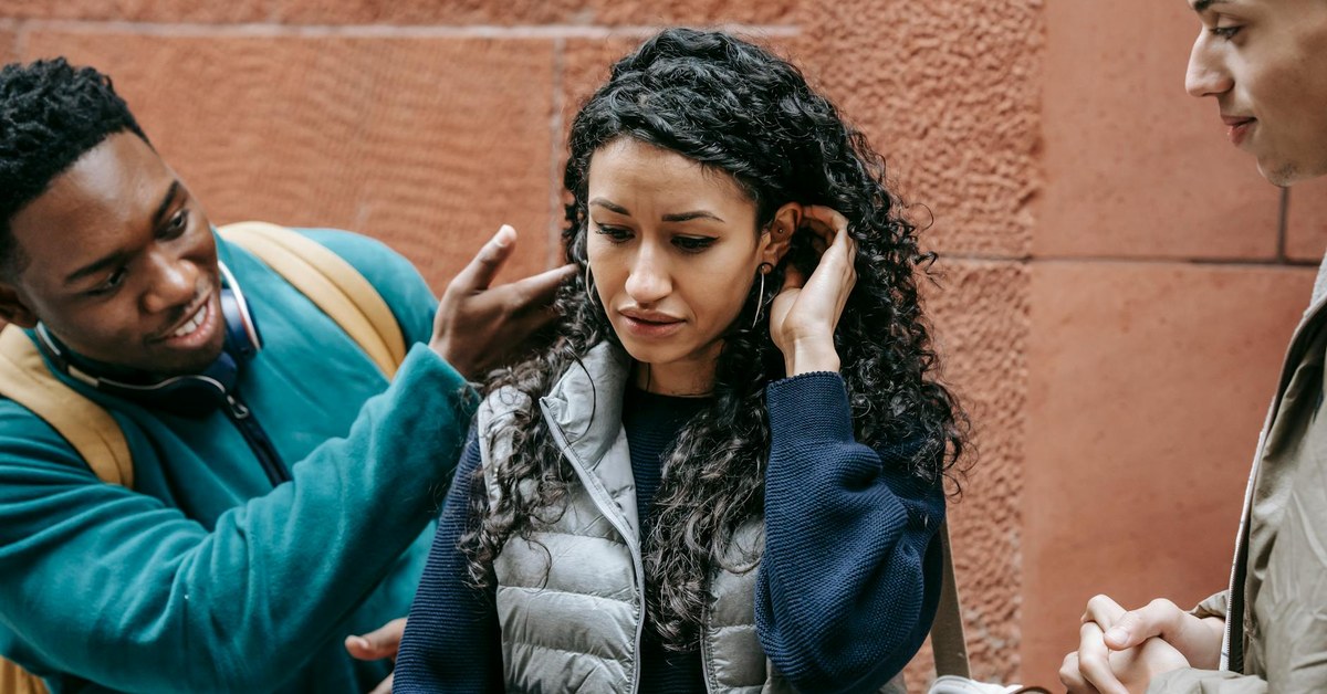 Jealousy in Relationships — When It Is Normal and When It Becomes a Warning Sign