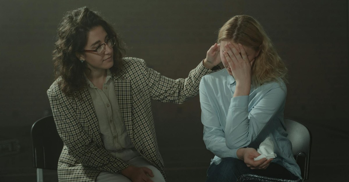 Tailoring Emotional Check-in Techniques โ A Guide for Highly Sensitive Individuals to Prevent Overwhelm