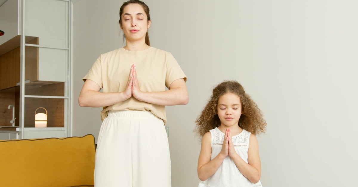 Integrating Mindfulness Naturally โ Practical Daily Strategies for Children (Even the Fidgety Ones)
