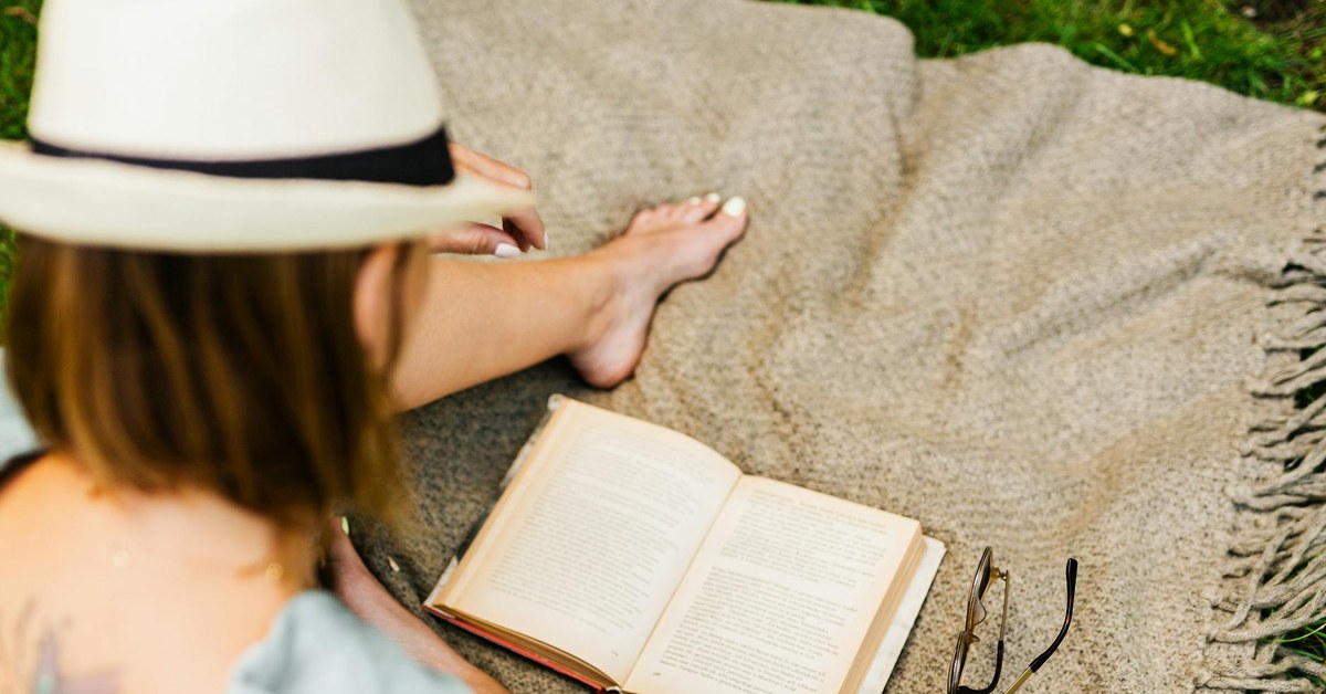 Beyond the Timer — Cultivating Intentional Screen Use for Digital Literacy & Well-being