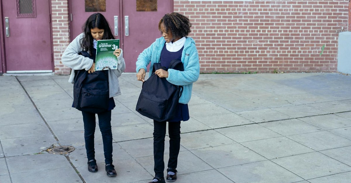 Keeping Children Safe at School โ A Guide for Parents