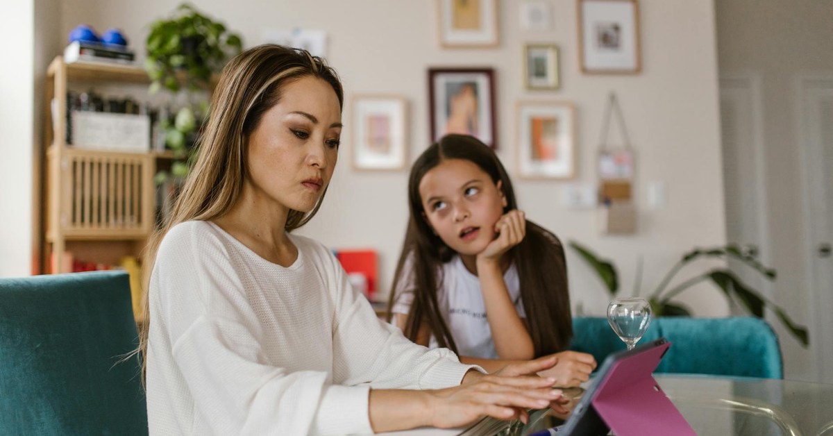 Protecting Kids' Gaming โ Step-by-Step Parental Controls for Xbox, PlayStation & Nintendo Switch