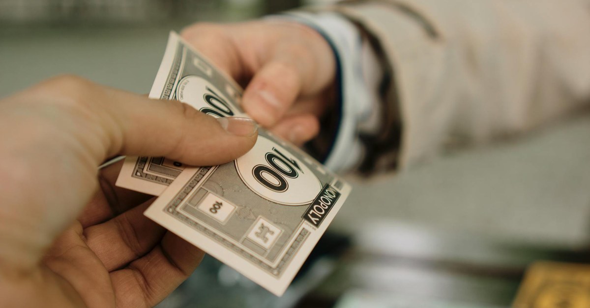 Dealing With Debt Collectors โ Your Rights and How to Handle Debt Recovery Safely