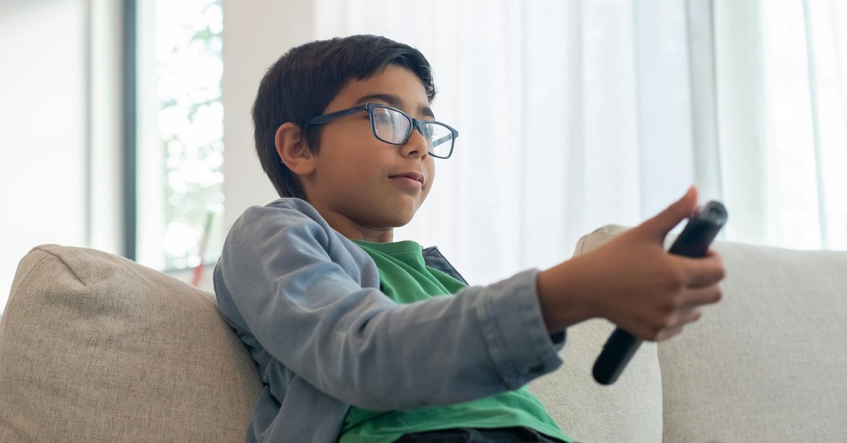 Beyond the Screen — Nurturing Creativity & Offline Play in Young Children