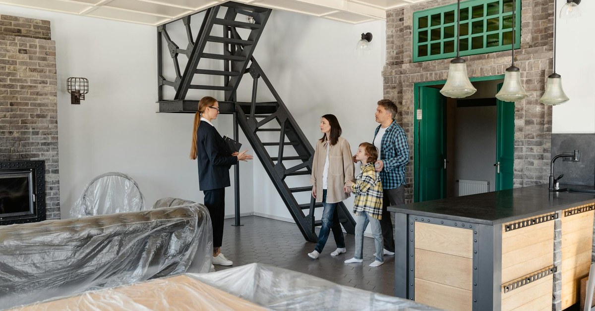 Beyond Handrails — 7 Overlooked Staircase Fall Hazards in Adult Homes & Easy Prevention Tips