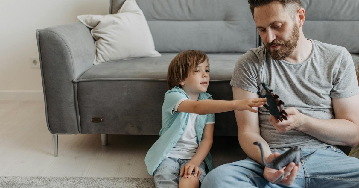 Parent's Guide — Teaching Children Critical Thinking to Safely Navigate AI Chatbot Misinformation and Bias