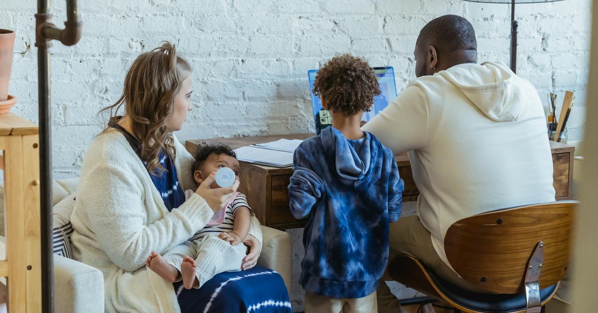 Online Predator Prevention — A Parent's Actionable Guide to Child Digital Safety