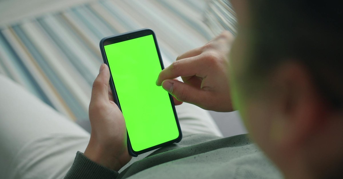 Parents' Guide — Mastering Privacy Settings to Secure Your Family's Digital Footprint