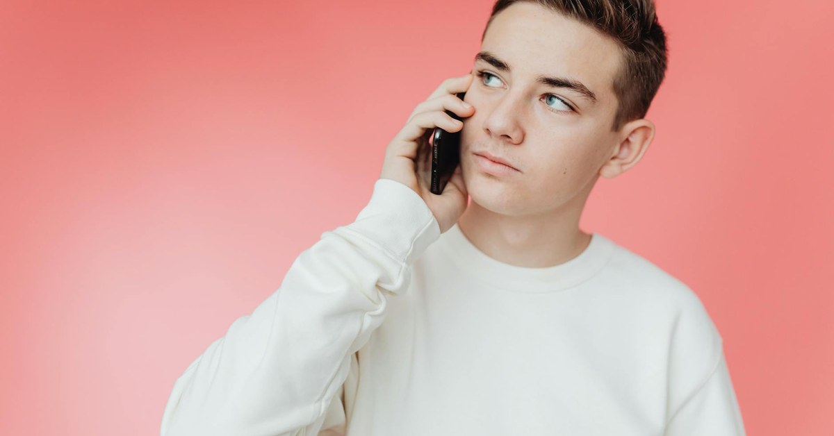 Parents' Guide to Reporting Cyberbullying — Navigating Platform Policies and Ensuring Action