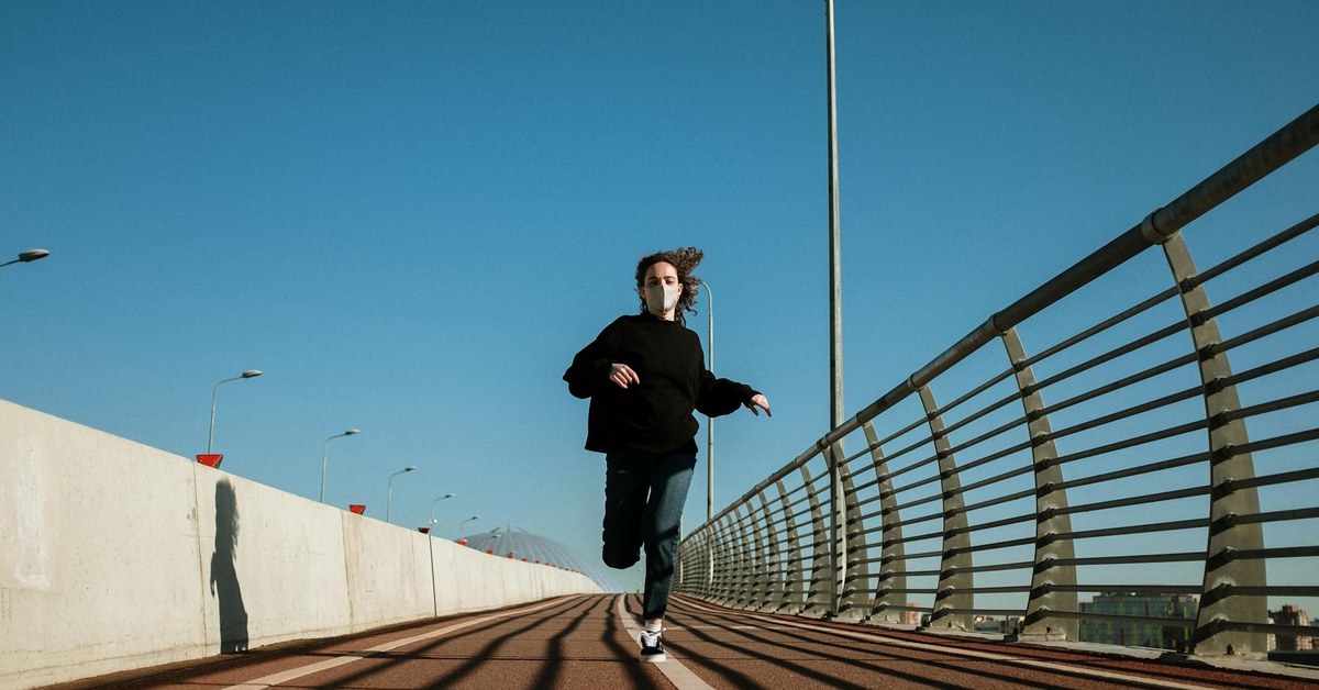 Personal Safety When Running Errands Alone โ Everyday Habits That Reduce Risk