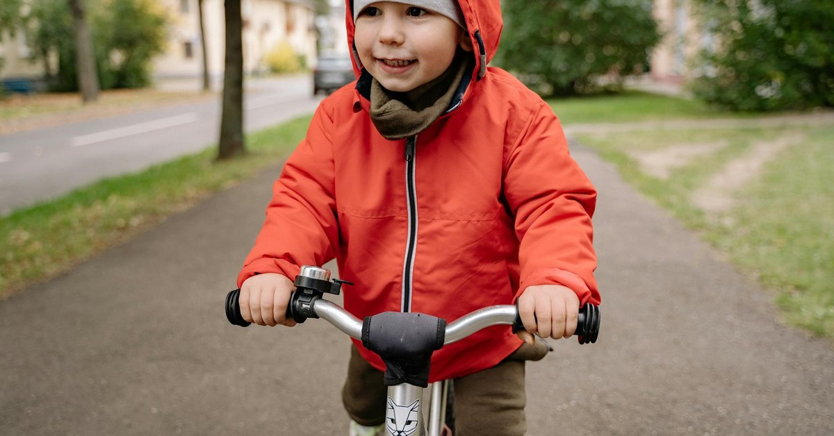 Potty Training & Independent Bathing — Essential Bathroom Safety for Toddlers